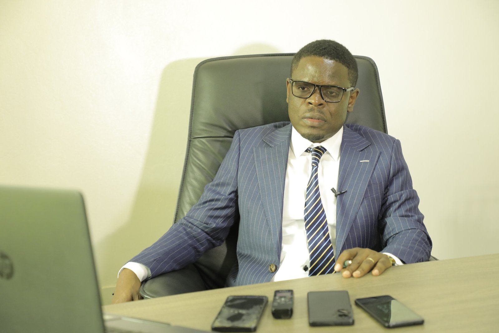 Junior AKILIMALI KULILA